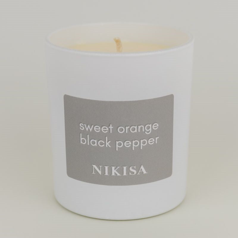 Sweet Orange and Black Pepper Essential Oil Candle (30cl)